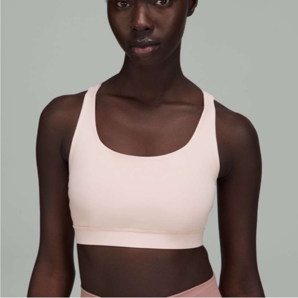LIGHT PINK LULULEMON ENERGY SPORTS BRA